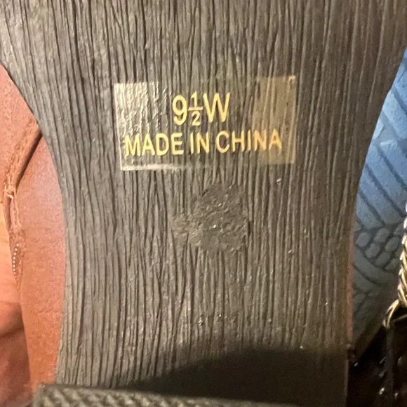 Midnight Velvet Floral Embroidered Tan Boots - Picture 2 of 3